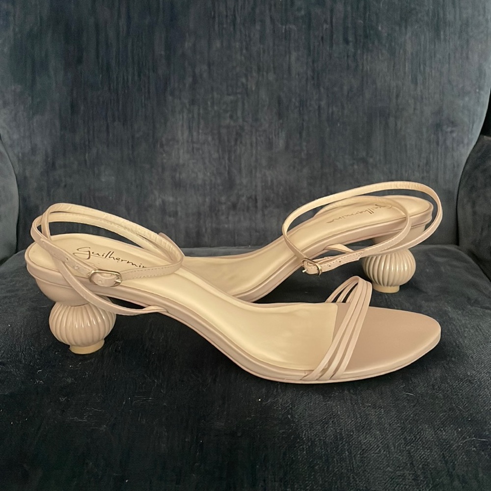 Guilhermina Sculptural Heeled Sandals